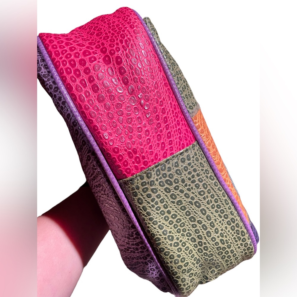 Colorful NAS Handbag - Picture 3 of 6